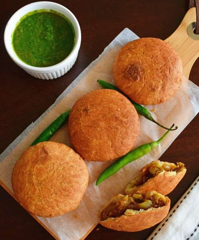 Pyaaz Kachori